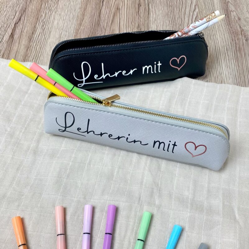 Mäppchen Lehrer/Lehrerin mit Herz grau und schwarz